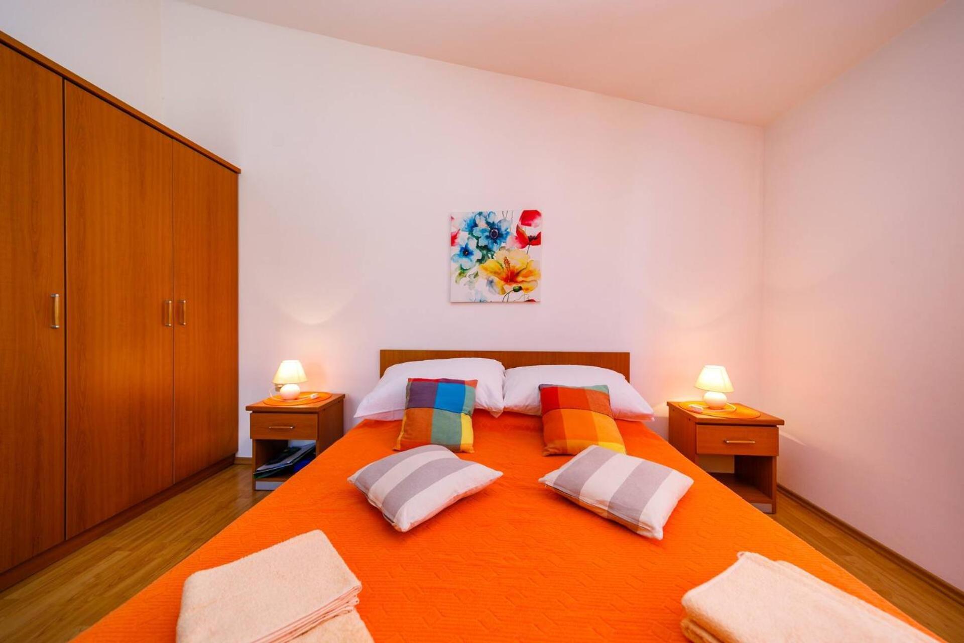 Apartments Paradiso คิร์ก ภายนอก รูปภาพ