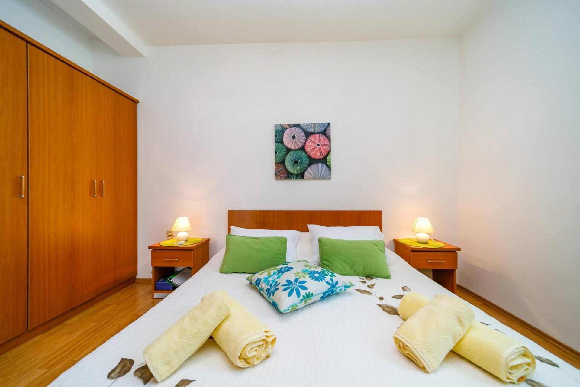 Apartments Paradiso คิร์ก ภายนอก รูปภาพ